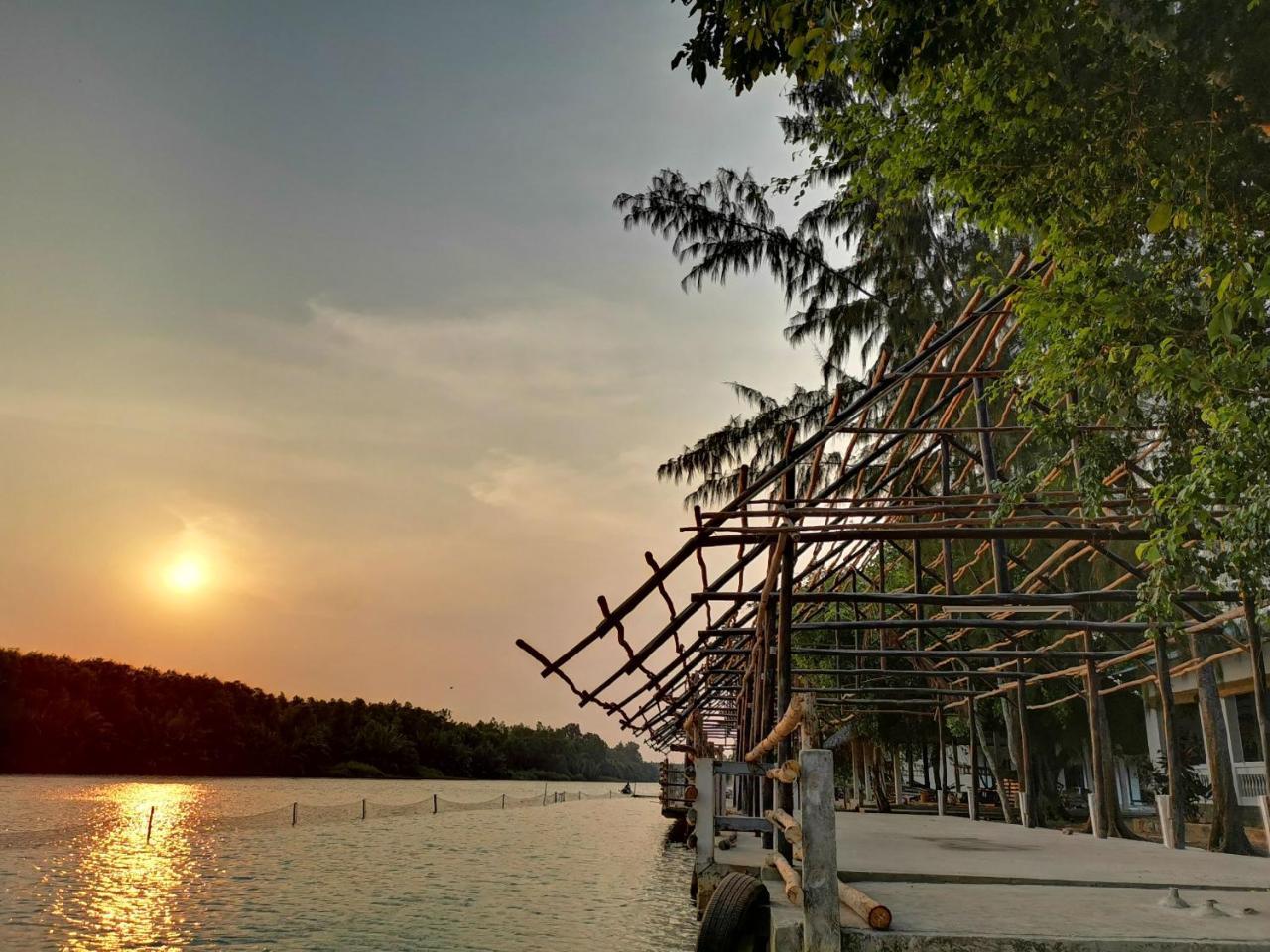 Chi-Bu Riverside Nhon Trach Exterior foto